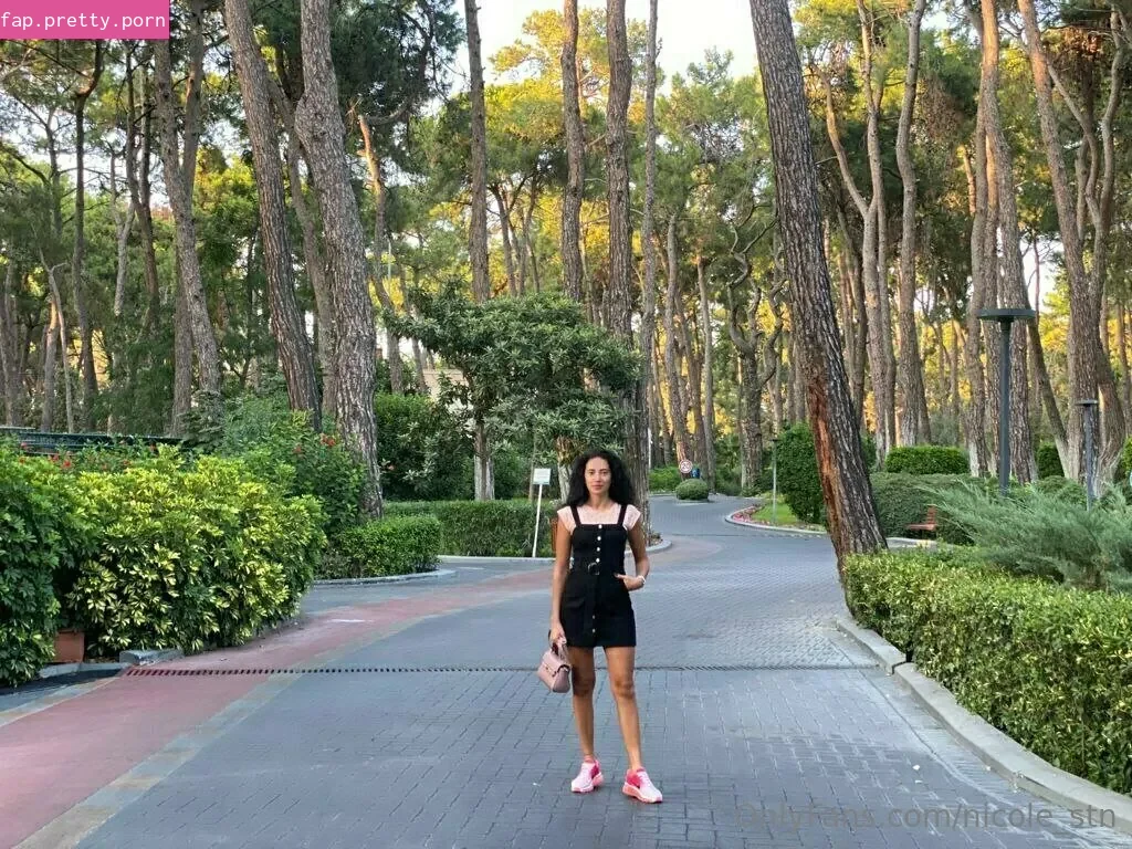 nicole_stn - Photo #33