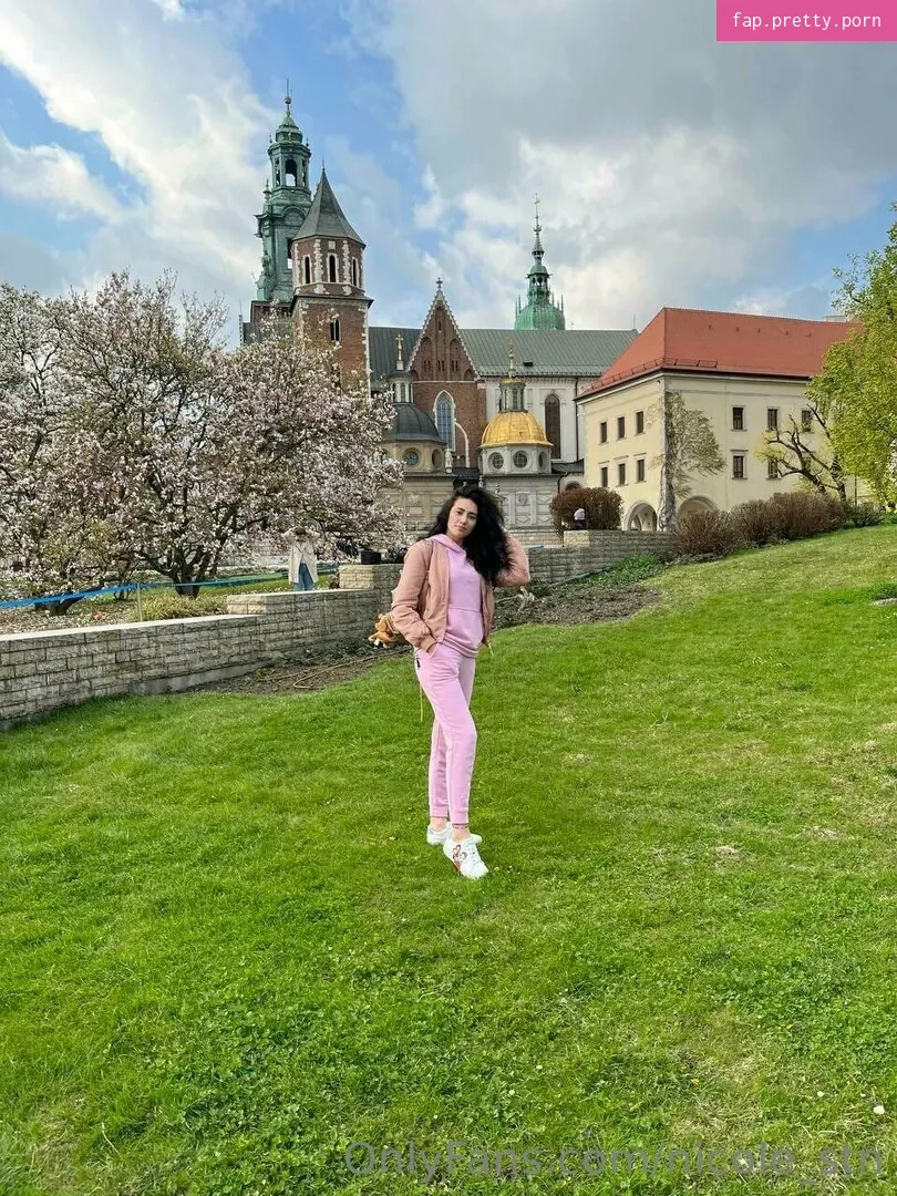 nicole_stn - Photo #37