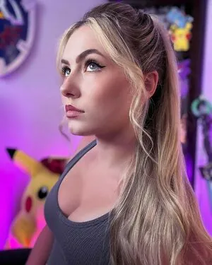 Nicki Taylor content