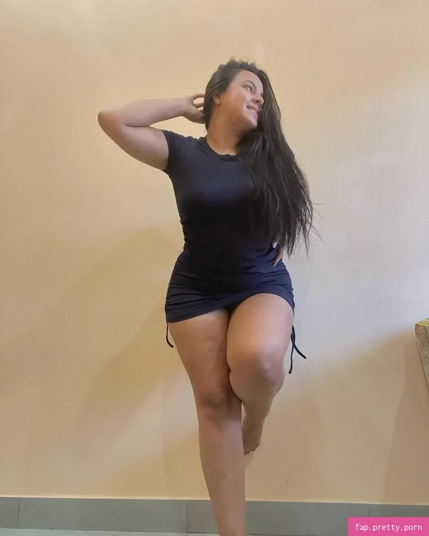 Nathalia Villalba - Photo #04