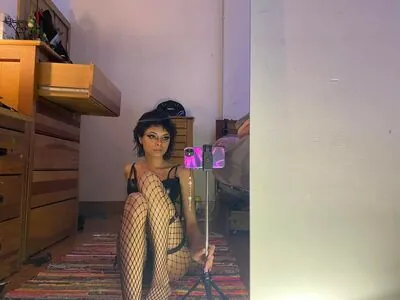 Nymphfairy2002 content