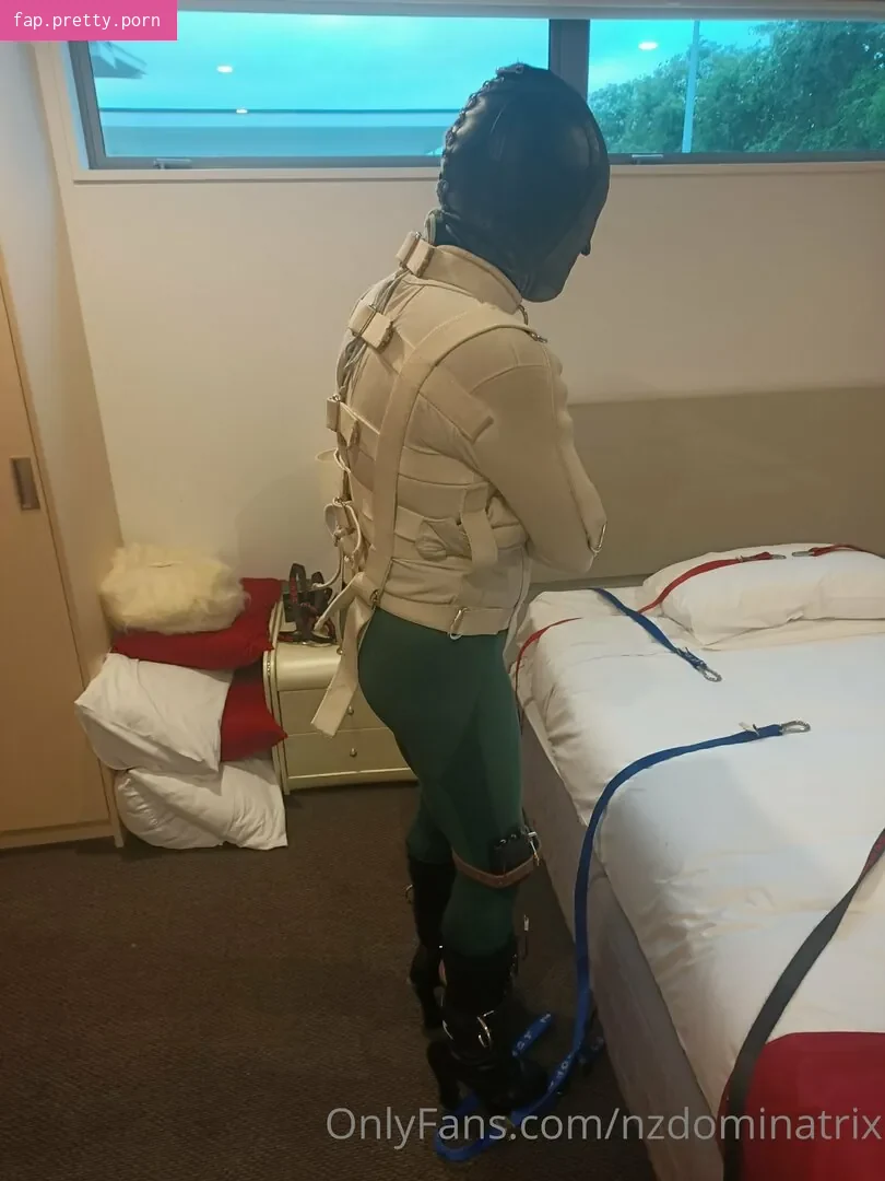 nzdominatrix - Photo #12