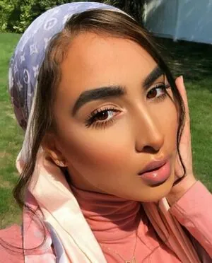 Omaima Benamre content