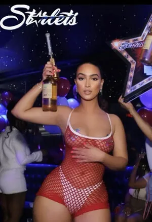 Omaima Benamre content