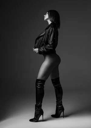 Olesya Levina content