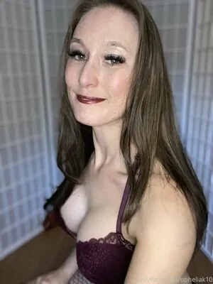 opheliakaan10 content