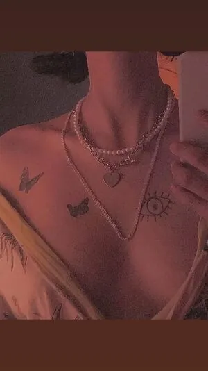 Pika_4uuu___ content