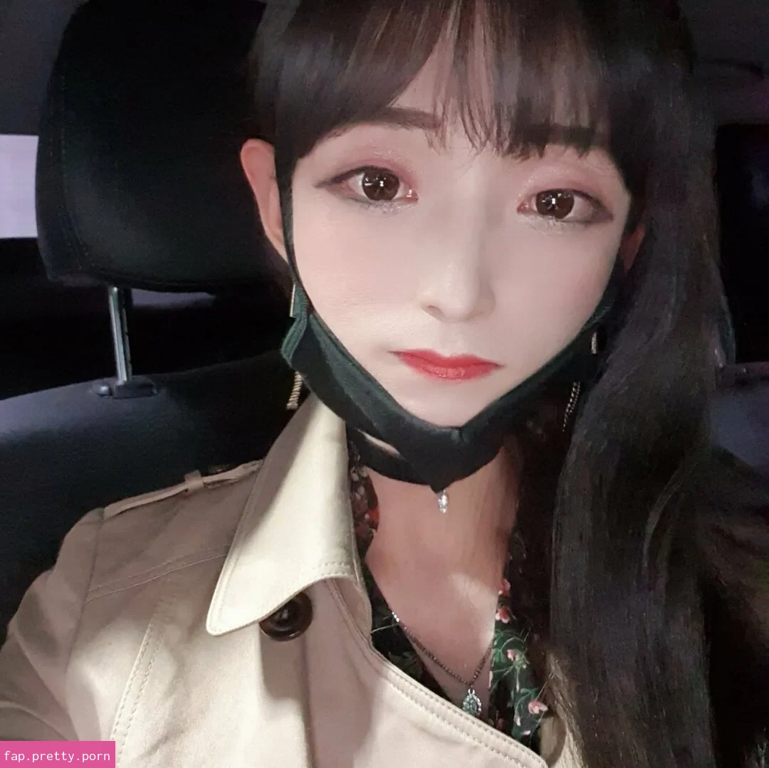 Pandor_a - Photo #02