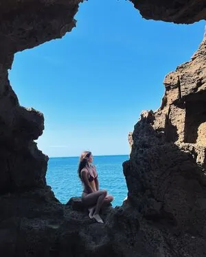 paulaasalcedo_ content