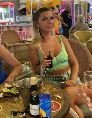 Paisley Duggan content