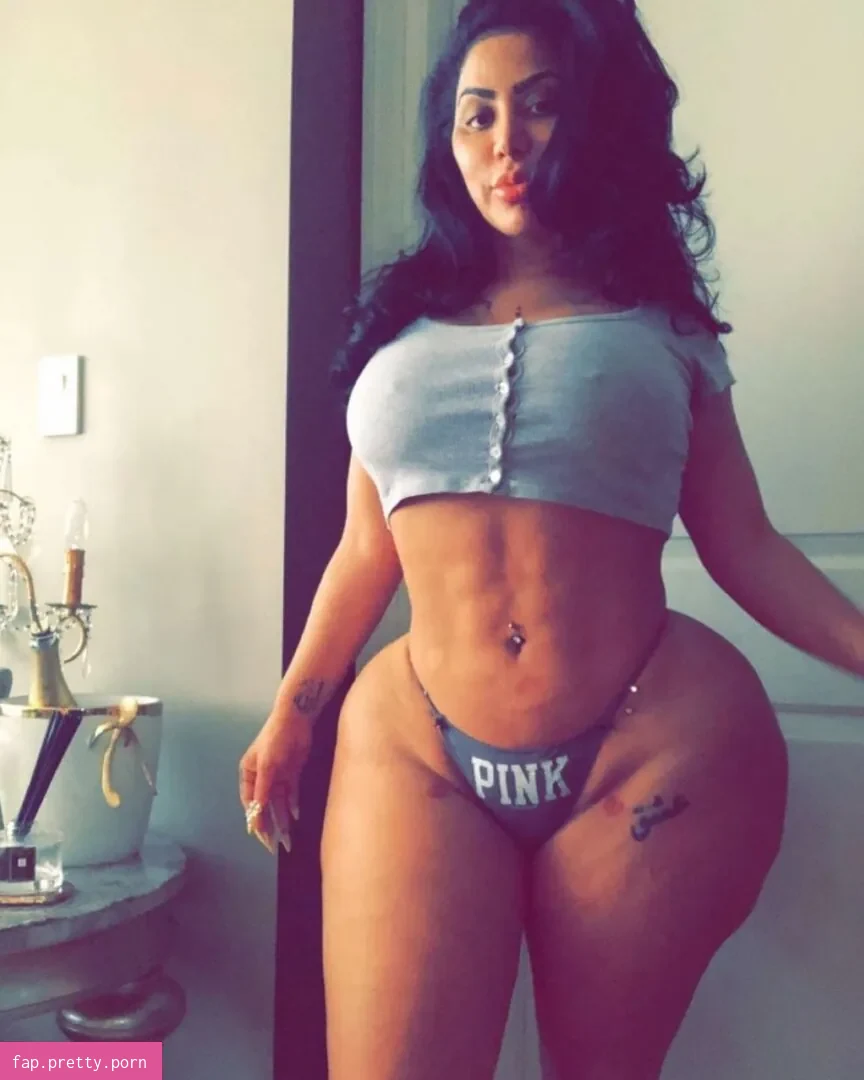 persiaanbaddie1 - Photo #11