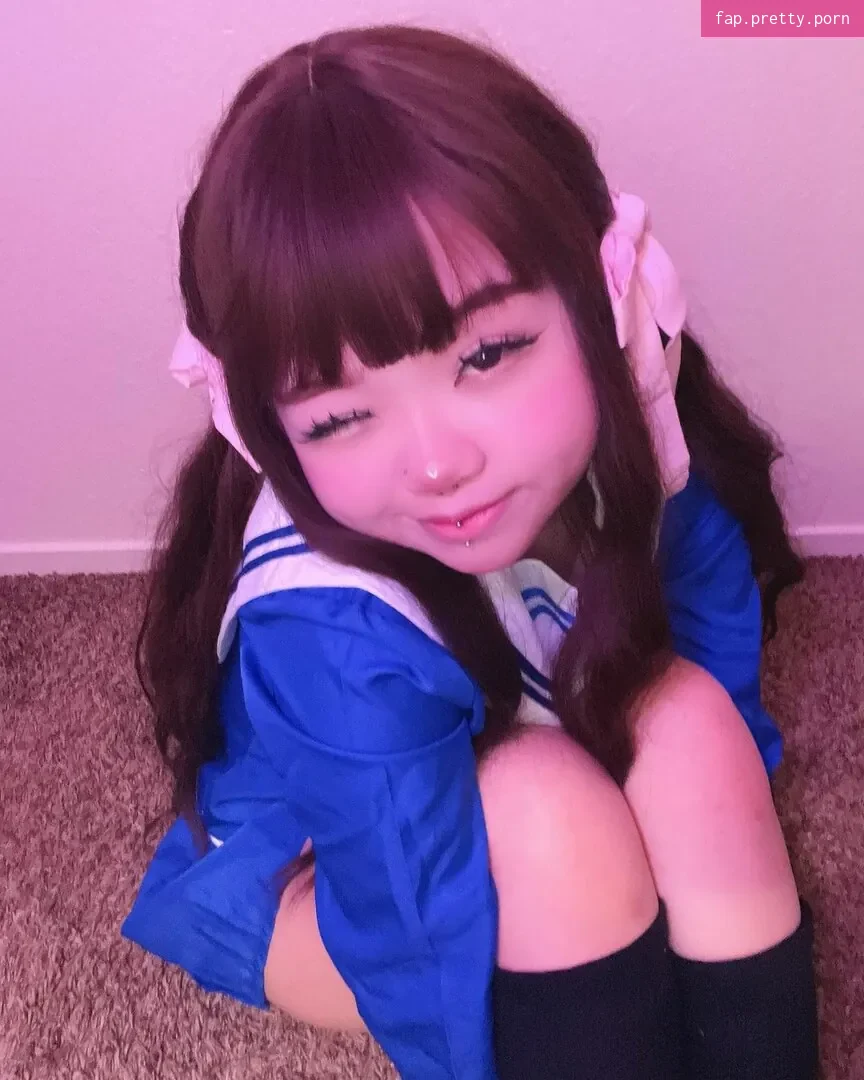 PetiteKitti - Photo #01