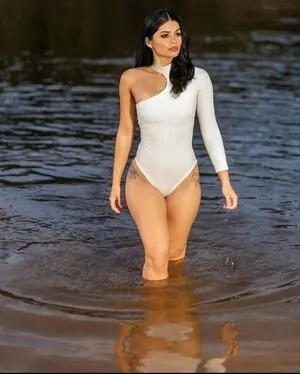 Paula Kamaisaka content