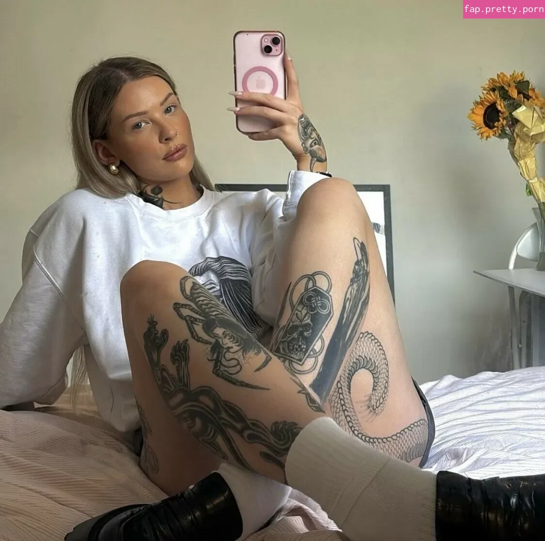 Poppy Moon - Photo #31