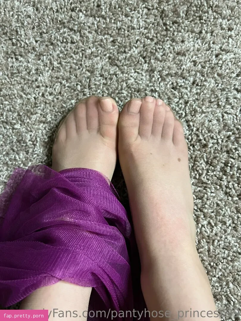 pantyhose_princess99 Nude Leaked OnlyFans Photo #28