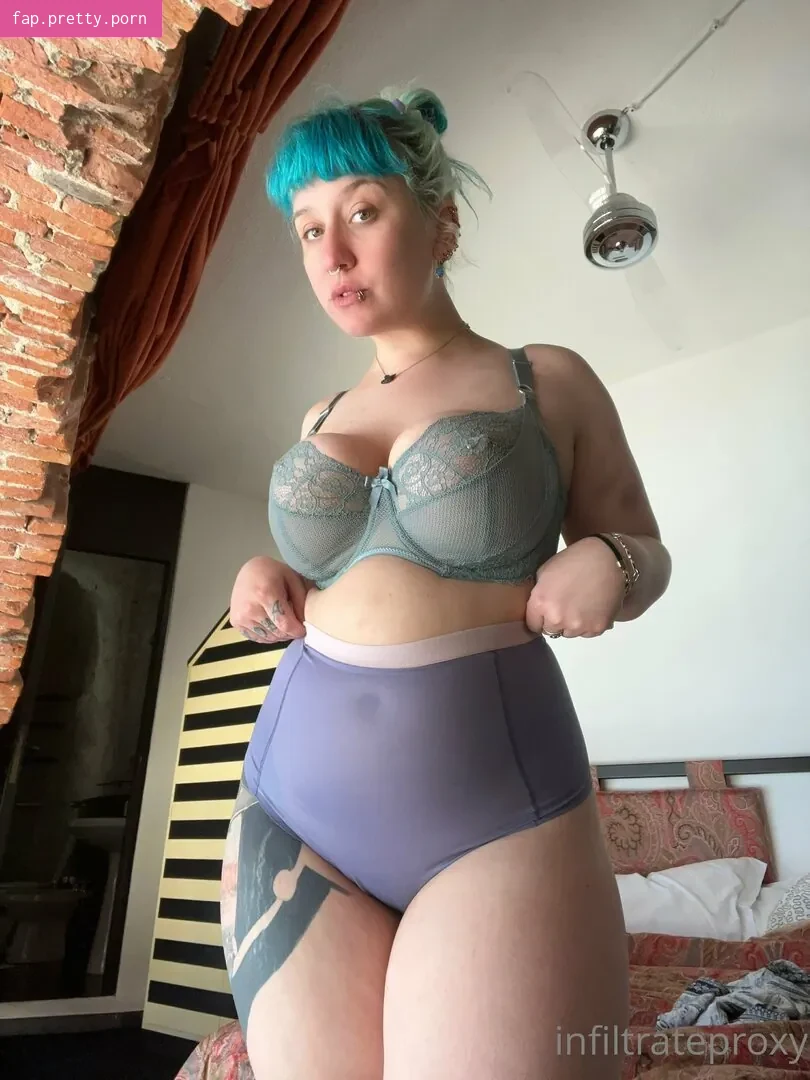 Proxy Paige - Photo #90