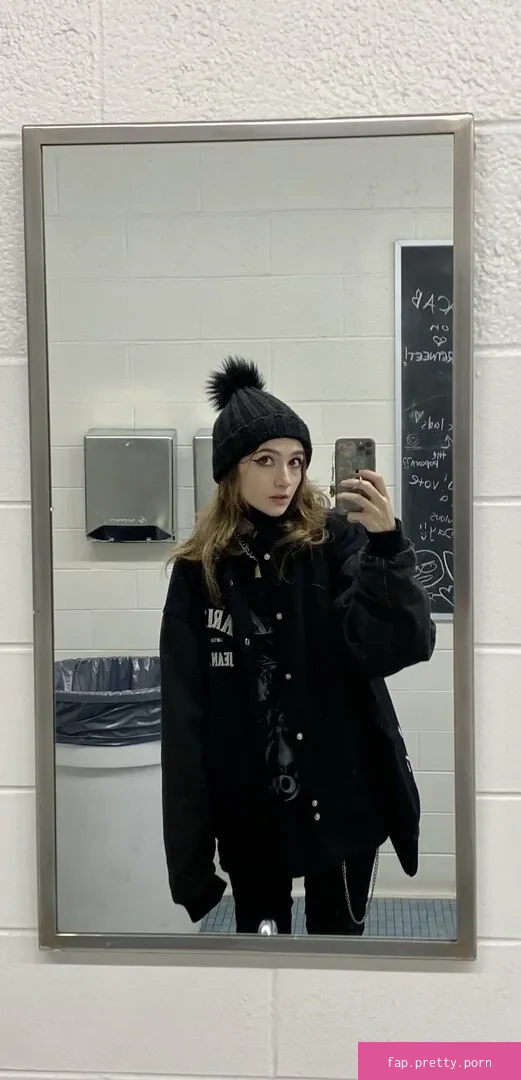 prettyhostage - Photo #78