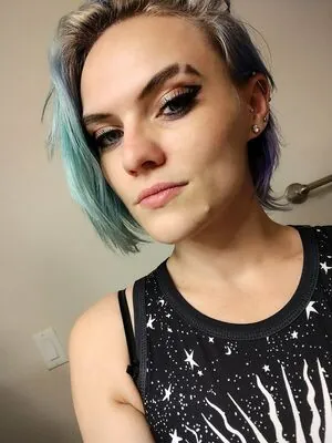 PrimalDelilah content