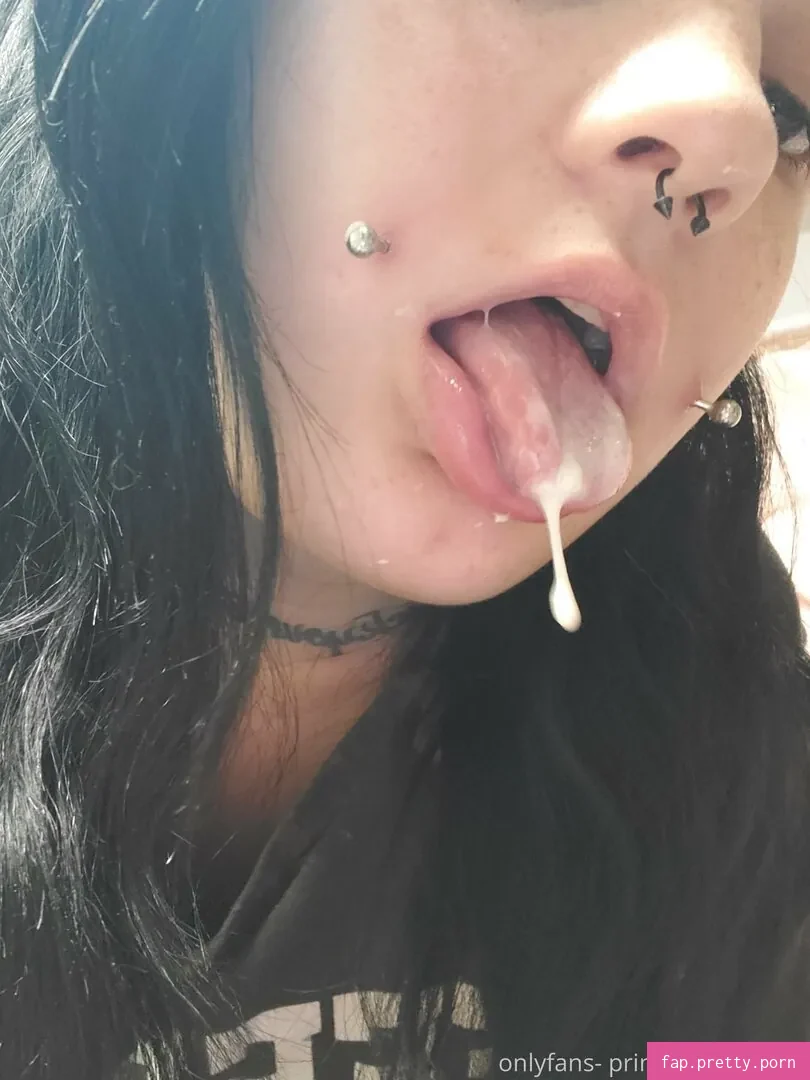 princessxxpeacefree - Photo #25