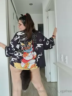 paulina_vgafree content