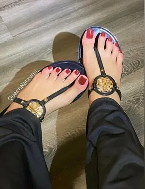 QueenNatzumi_ content