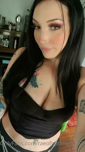 raeofgothiccsunshine content