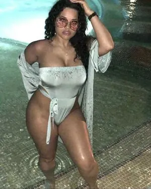 Raynefaliciteexo content