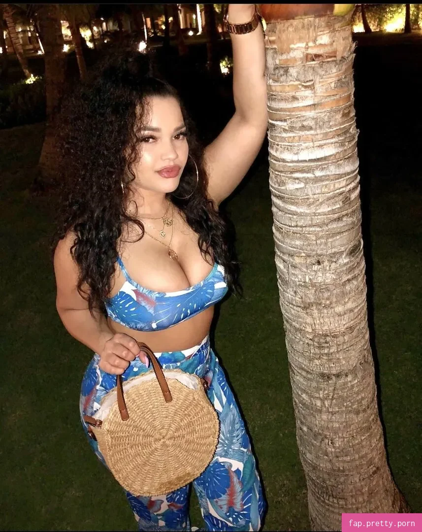 Raynefaliciteexo - Photo #46