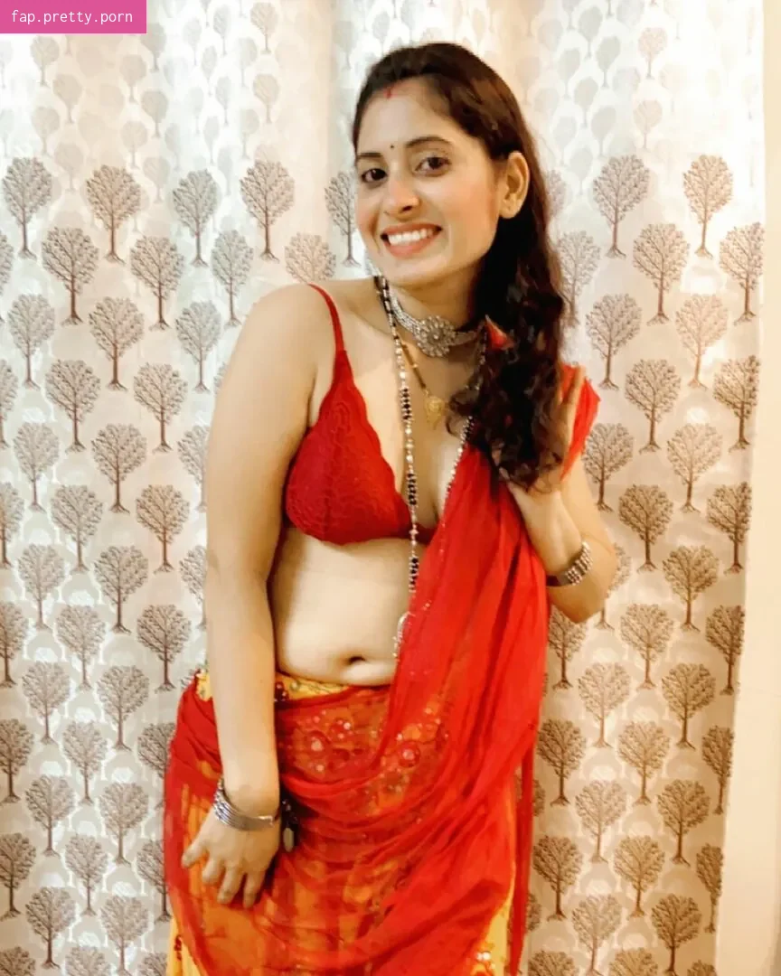 Renu Chandra - Photo #02