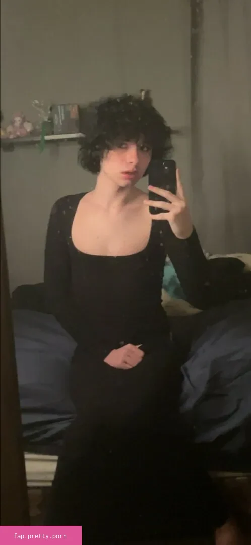 Realcarpetmuncher - Photo #01