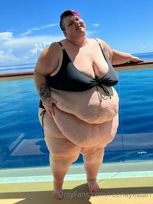 reenayestarr content