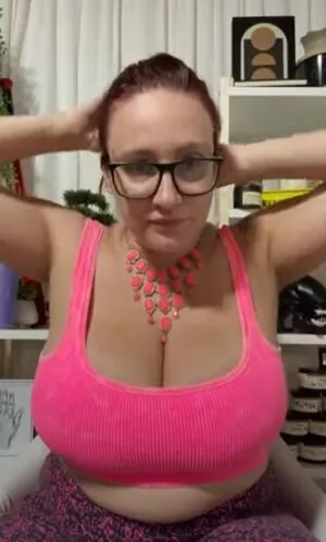 RefashionedHippie content