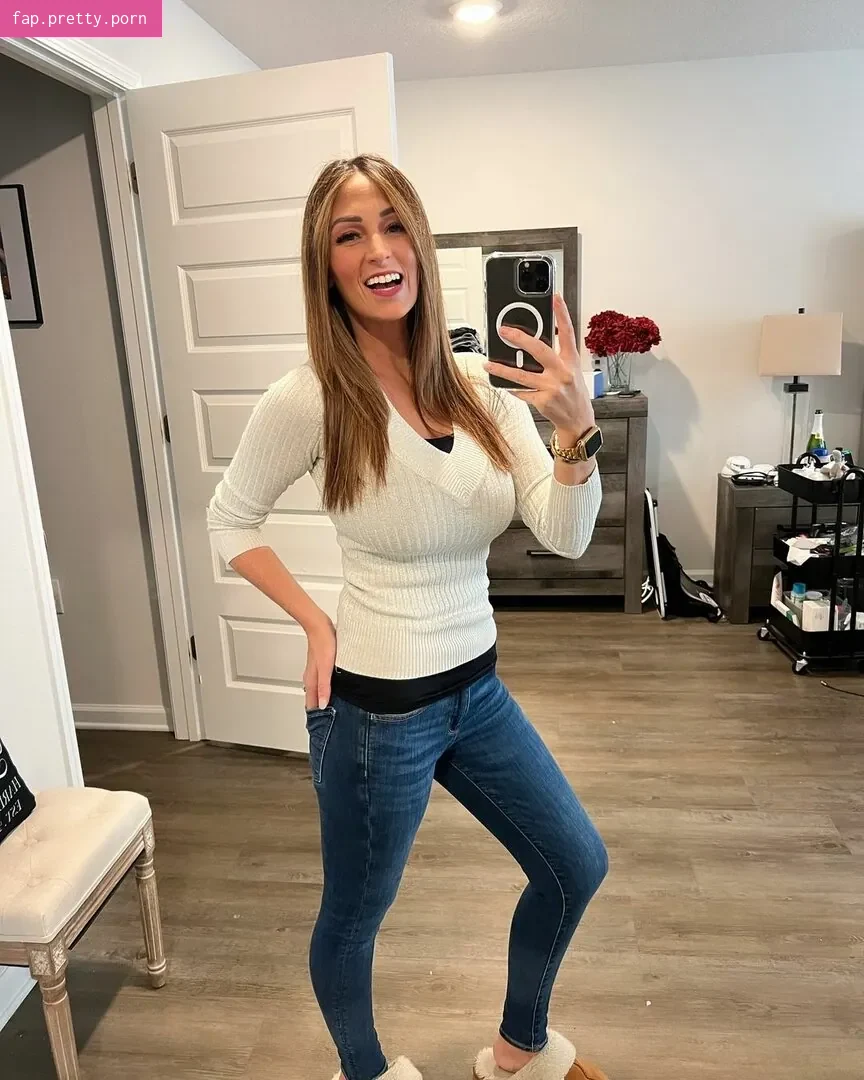 React GirlsYT - Photo #69