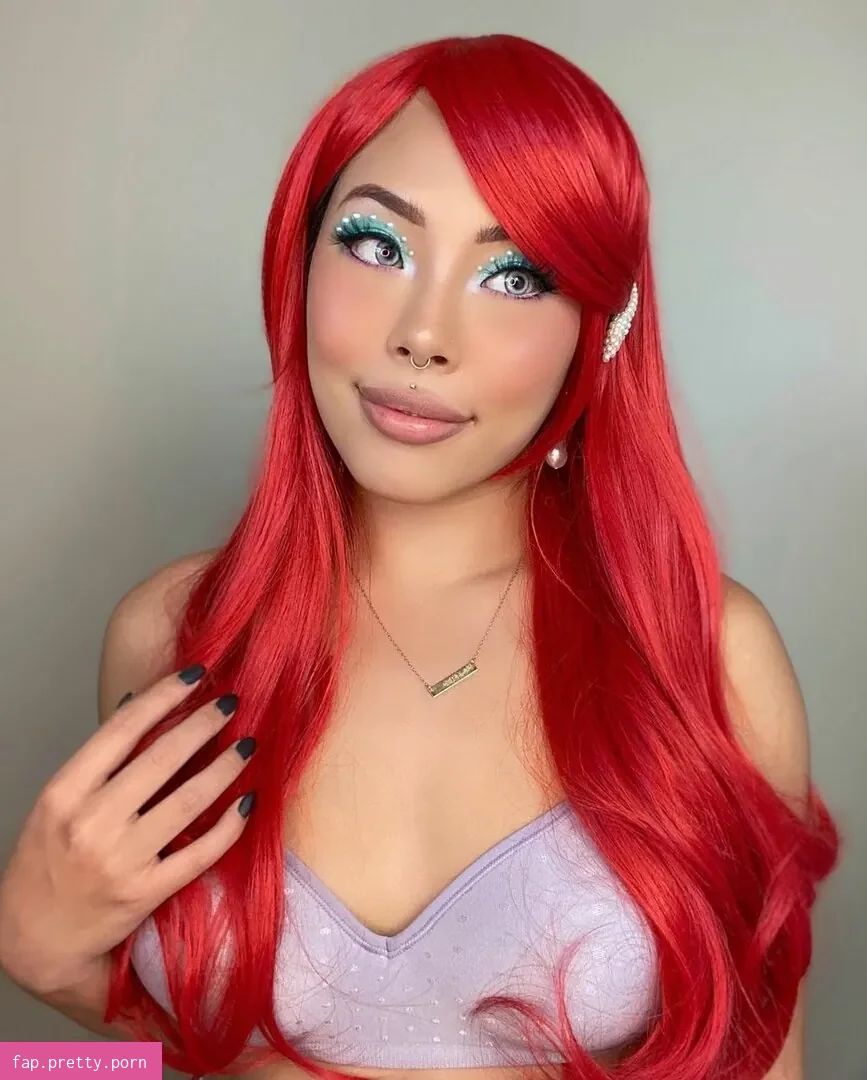 React GirlsYT - Photo #72