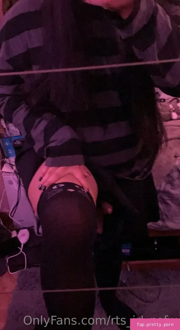 rts_irl_nsfw - Photo #01