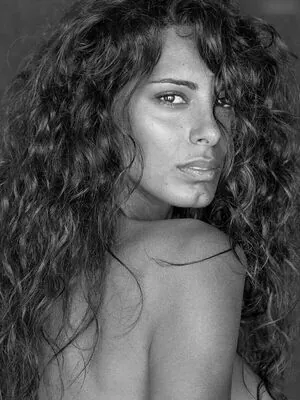 Raffaella Modugno content