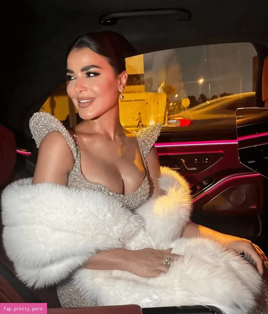 Rania Mansour - Photo #08