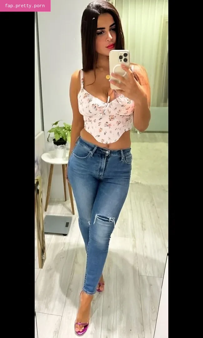 Rania Mansour - Photo #42