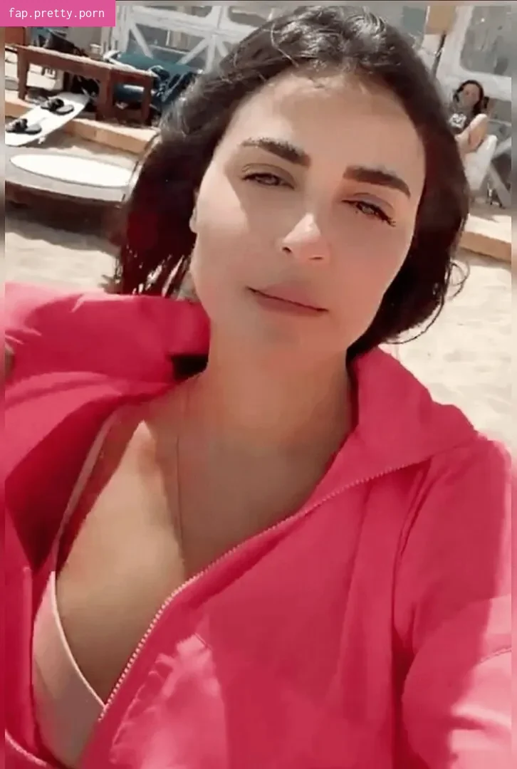 Rania Mansour - Photo #49