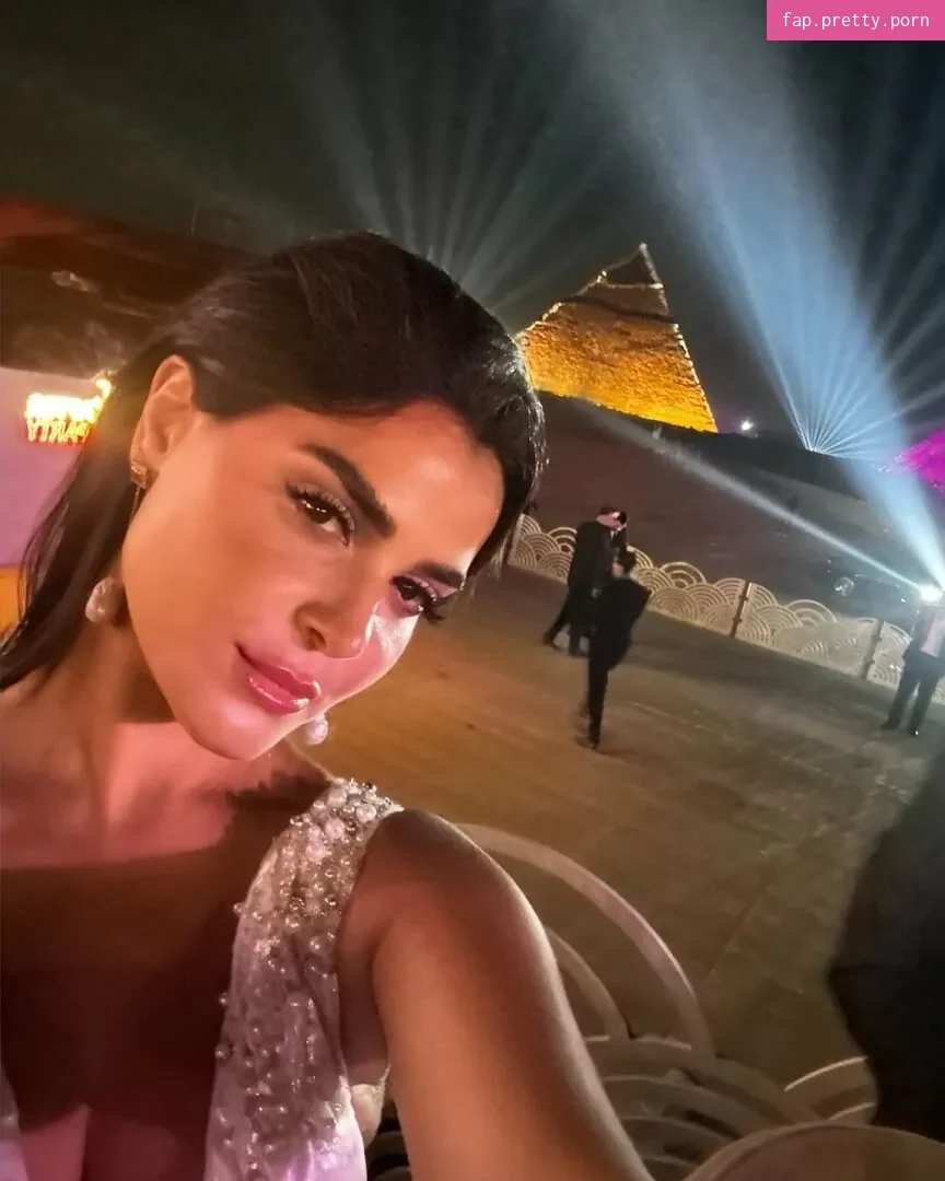 Rania Mansour - Photo #73