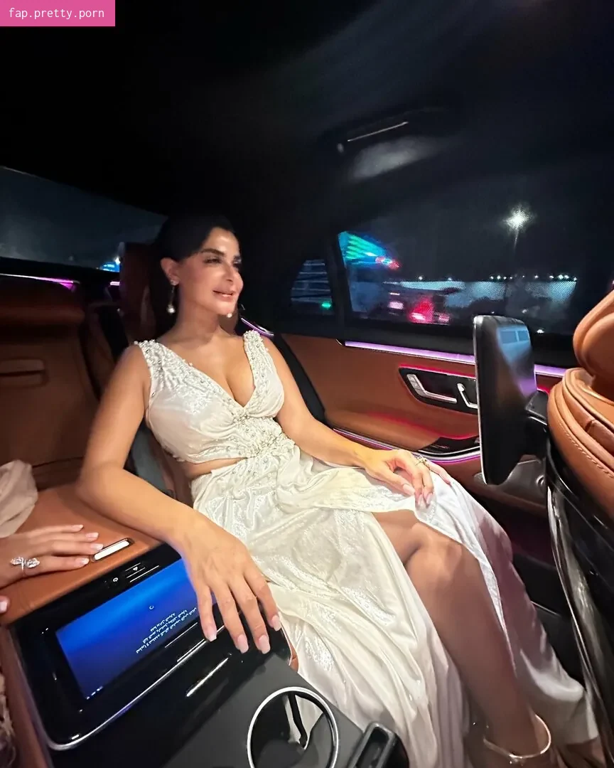 Rania Mansour - Photo #76