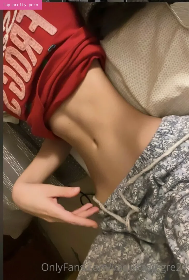 Renata Montano - Photo #02