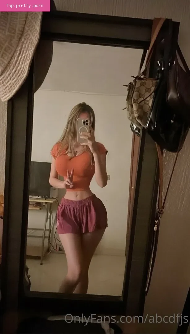 Renata Montano - Photo #19