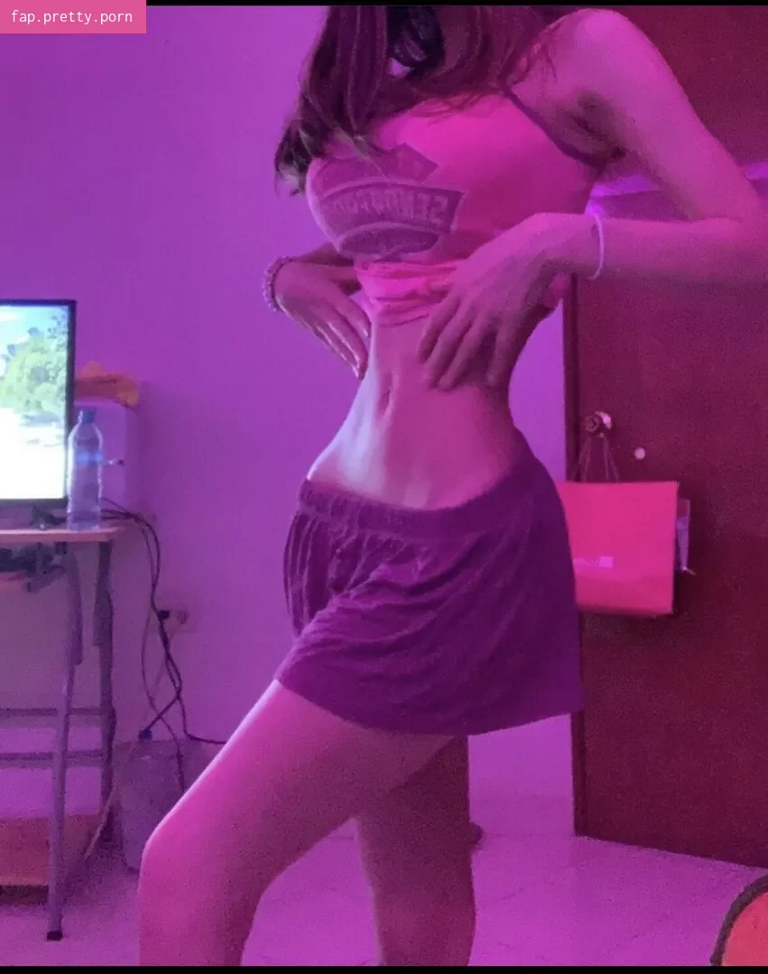 Renata Montano - Photo #21