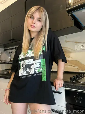 Renata_moon