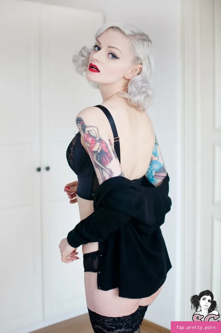 Rockagirl - Photo #17