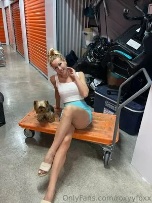 roxyyfoxx content