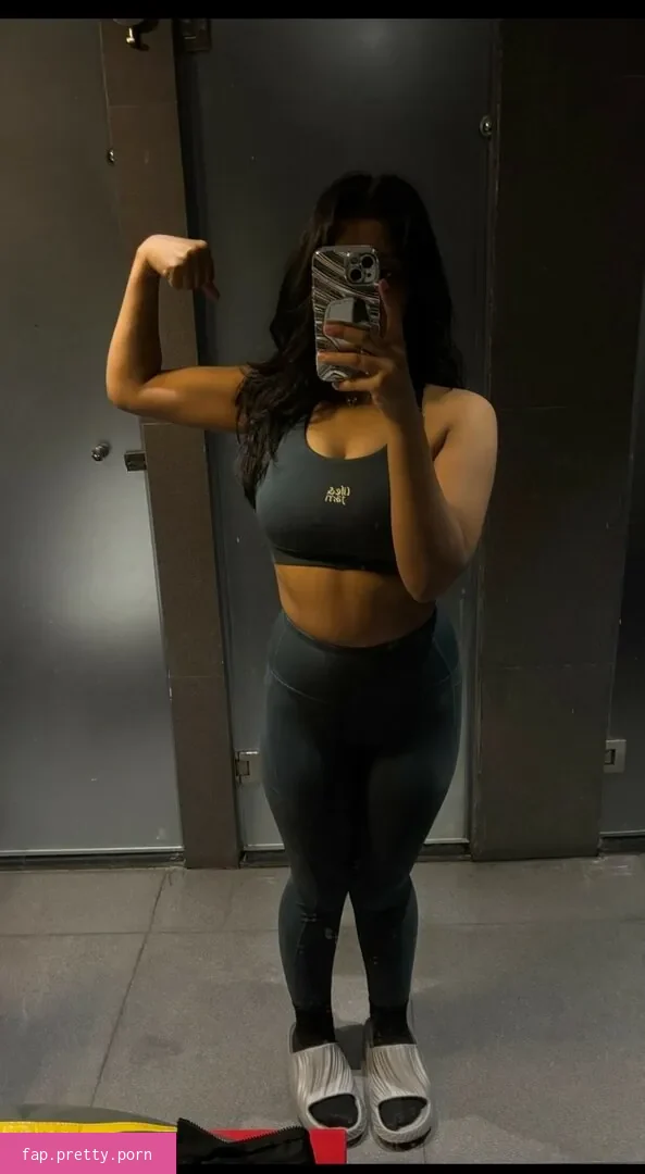 Rashi Singh #8