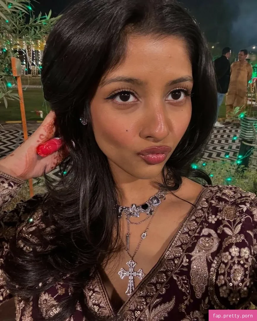 Rashi Singh - Photo #50