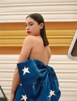 Rosa Salazar content